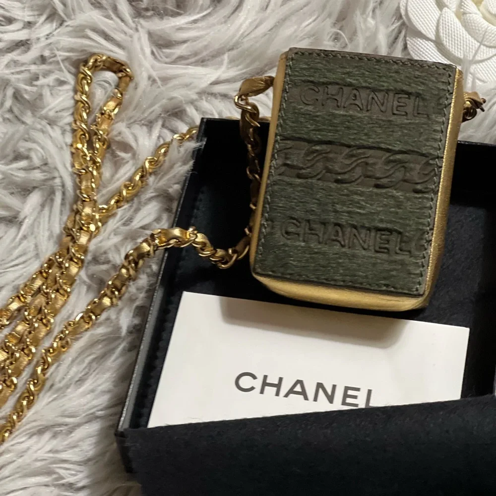 Chanel mini sling/body accessories - Picture 11 of 13